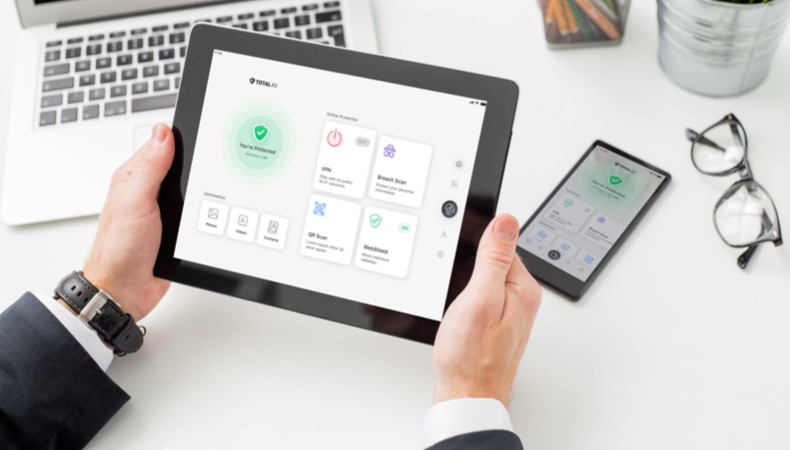 TotalAV iPad and iPhone